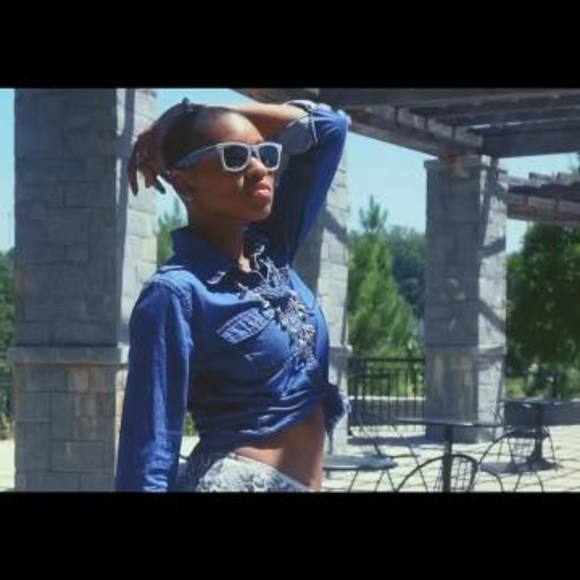 Meet your Posher, Paige - Picture 1 of 1